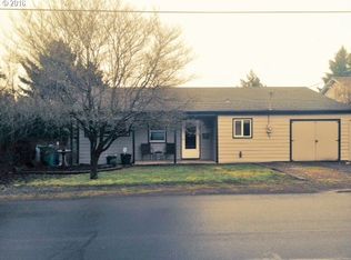 4626 SE Flavel Dr, Portland, OR 97206