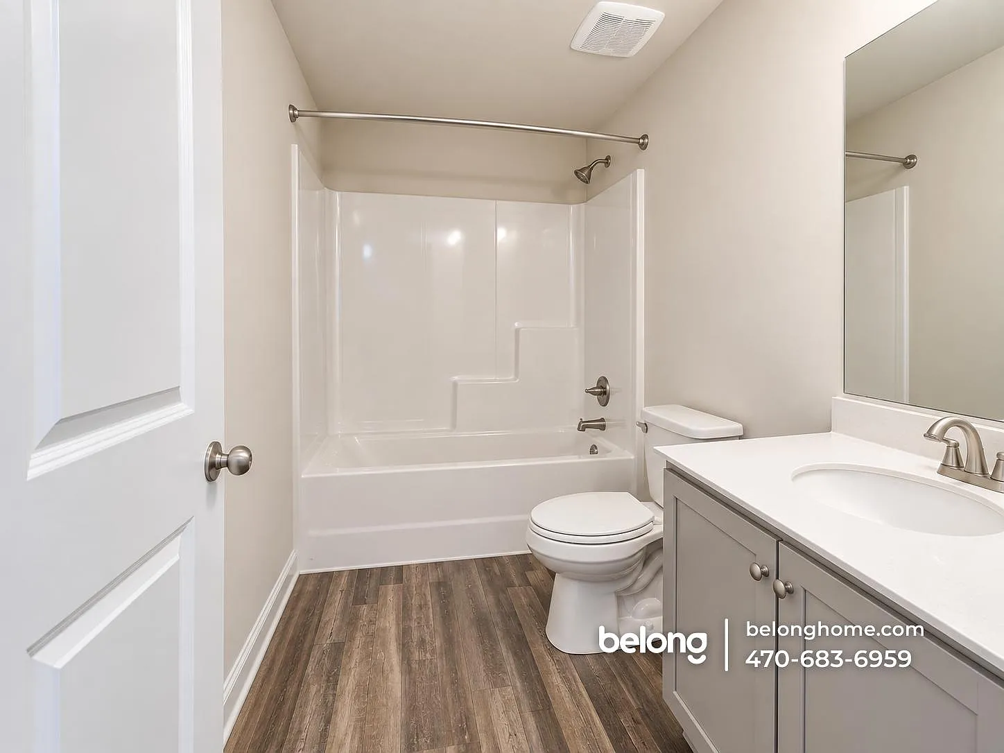 3 bed, 2.5 bath, 1475 sqft, $2,095 — Photo 2