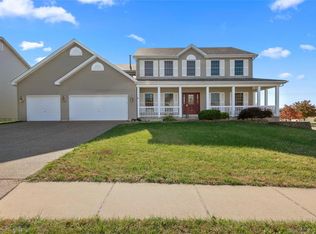 1526 River Birch Ct, Saint Peters, MO 63376