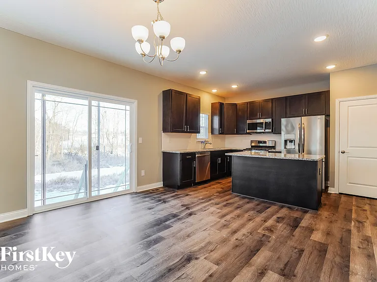 1903 Ream Dr — Photo 6