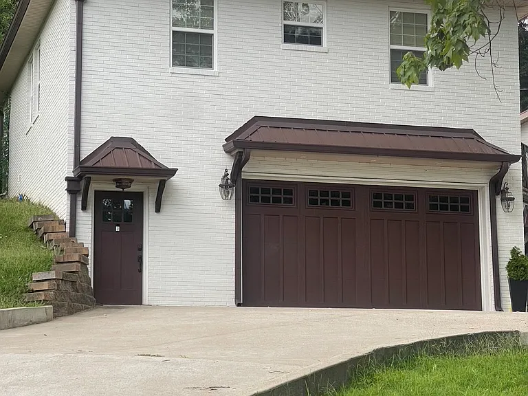 1303 Old Hillsboro Rd #B — Photo 1