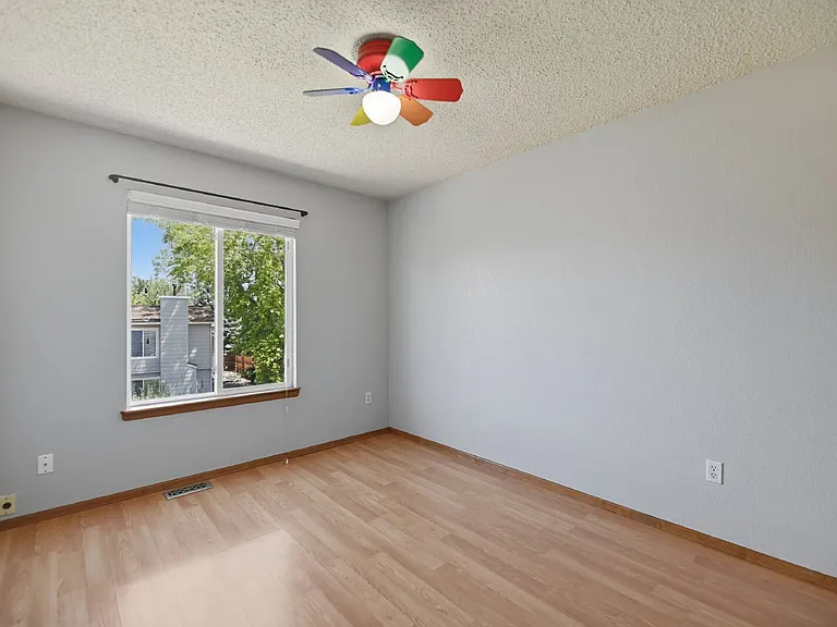 1321 W 132nd Pl — Photo 10