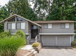 20037 82nd Ave W, Edmonds, WA 98026