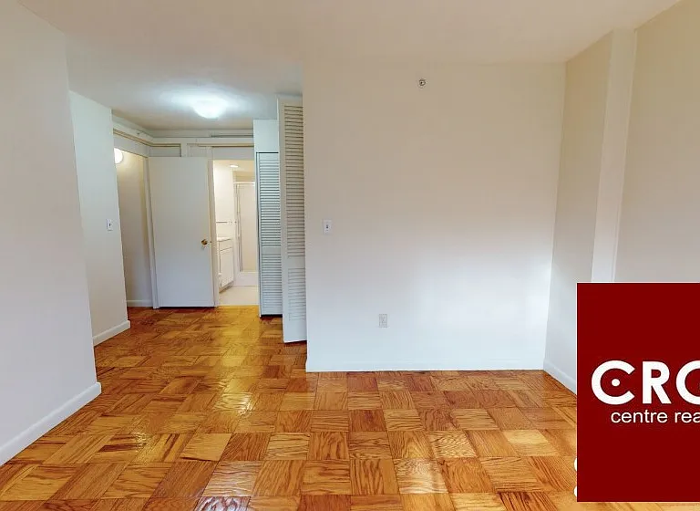 103 Monmouth St #222 — Photo 3