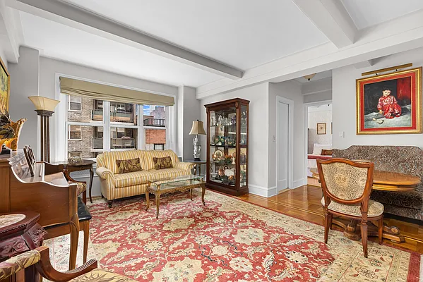 Sold by Compass | media 2