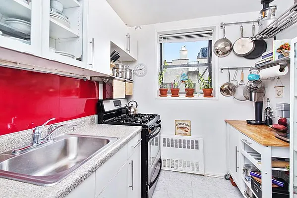 Sold by Keller Williams NYC | media 3