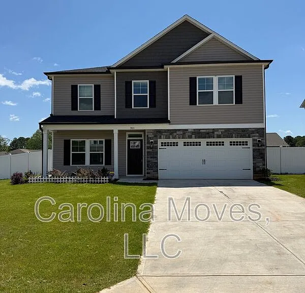 903 Gibbs Rd — Photo 1