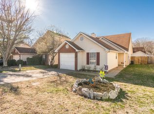 2002 Mansker Dr, Goodlettsville, TN 37072