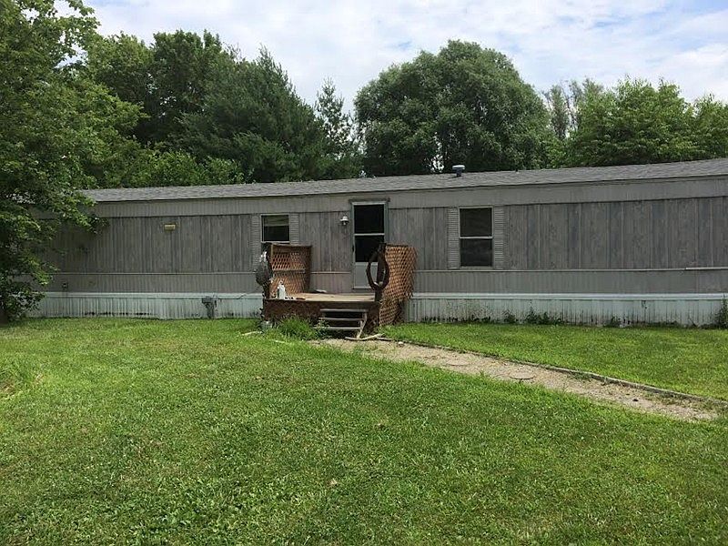 1st image of 17262 N Old Salem Ln