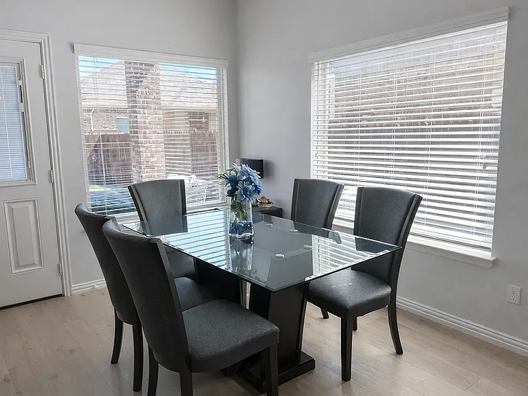12852 Palancar Dr — Photo 5