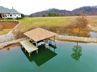 245 Bay Pointe Dr, Vonore, TN 37885