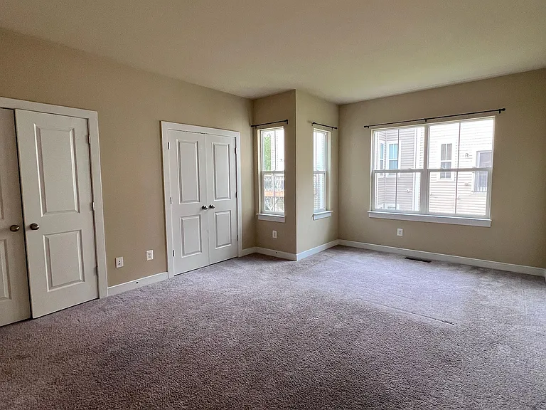 109 Saginaw Dr — Photo 26