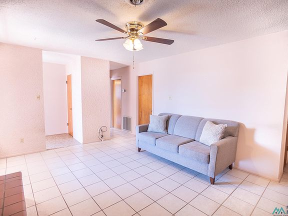 3rd image of 237 Rosa Blvd