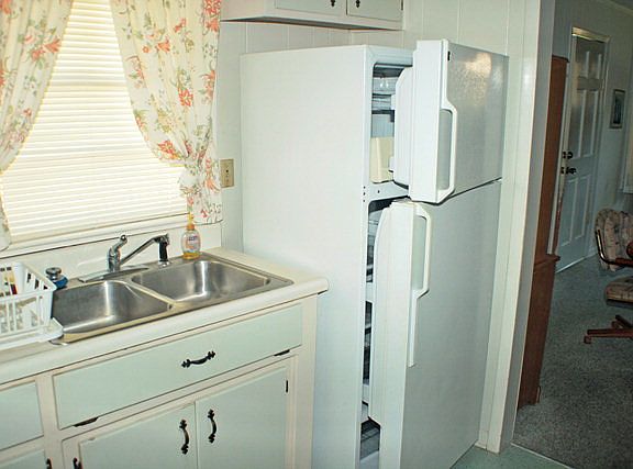 5th image of 2109 N Troup St