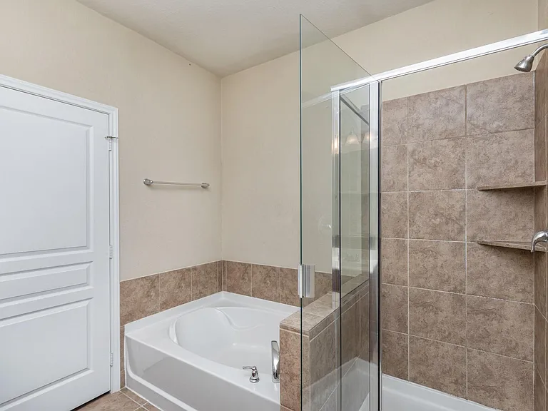1110 Larkfield Dr — Photo 28