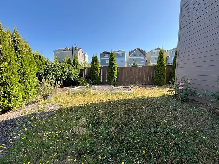 17225 NW Viola St — Photo 35