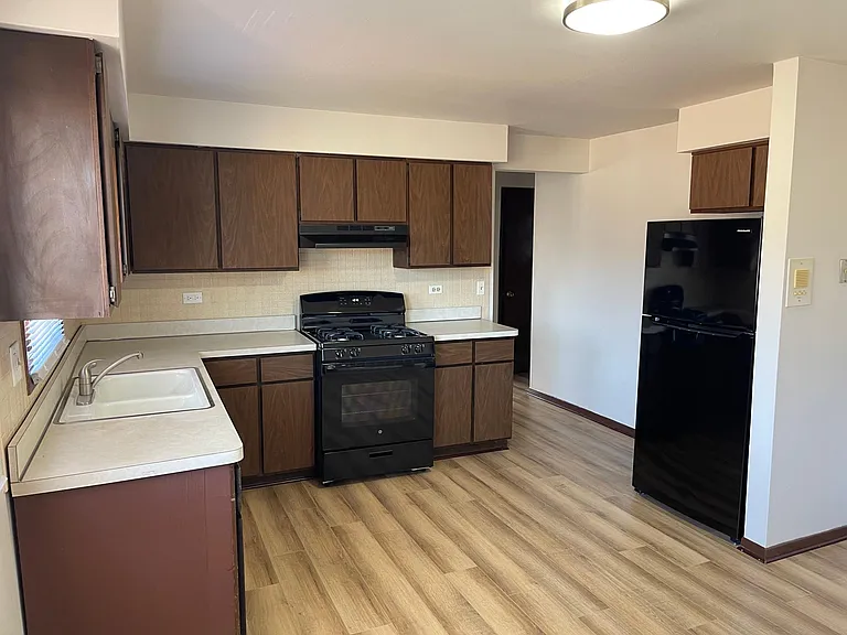 13046 Wood St #3A — Photo 3