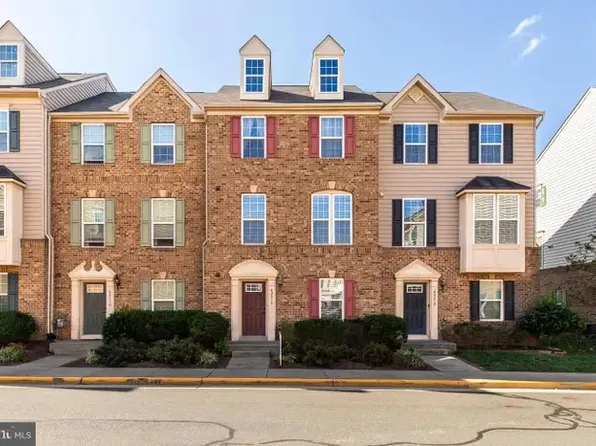 42616 Freistadt Sq, Sterling, VA 20166