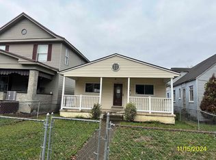 2928 Chase St, Huntington, WV 25704