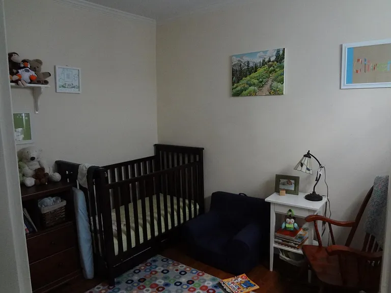 2nd bedroom *(small) ideal as a nursery or home office