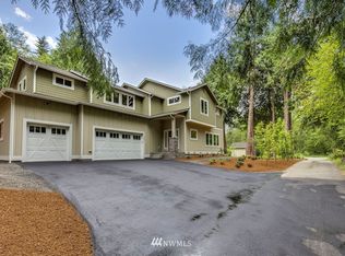 11450 Arrow Point Rd NE, Bainbridge Island, WA