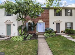 43 Oneill Ct, Lawrence Township, NJ 08648
