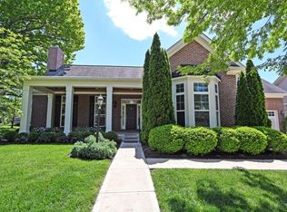 7054 Harbour Town Dr, West Chester, OH 45069