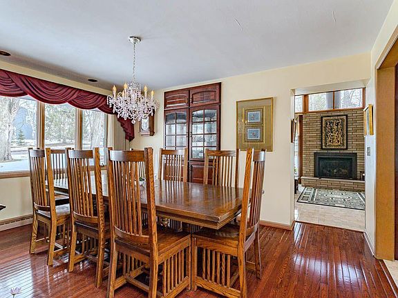 3rd image of 1411 MARQUARDT ROAD