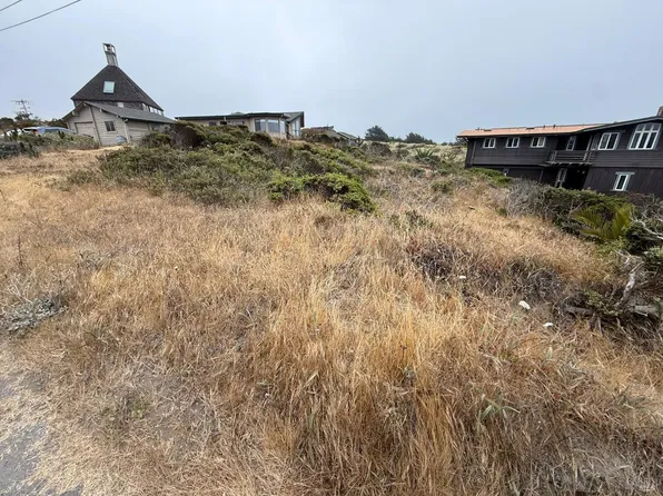230 Miwok Road, Bodega Bay, CA 94923