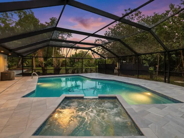 8862 Wendy Lane S, West Palm Beach, FL 33411