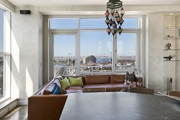 Sold by Compass | media 13