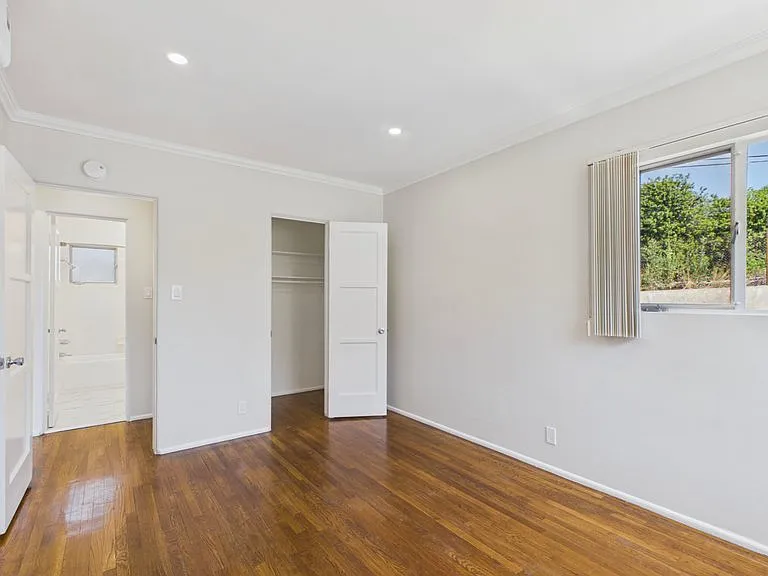 1720 Grevelia St #H — Photo 7