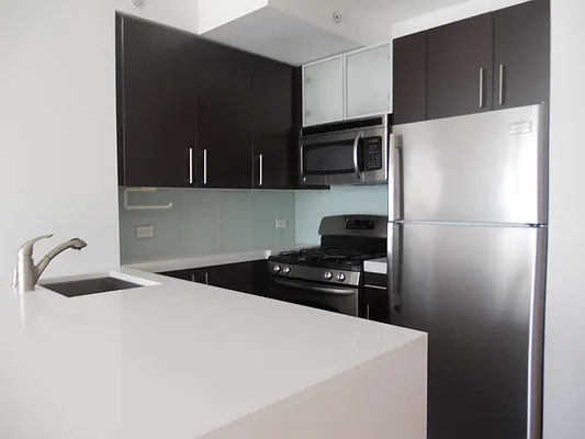 Rented by Lalezarian Properties | media 12