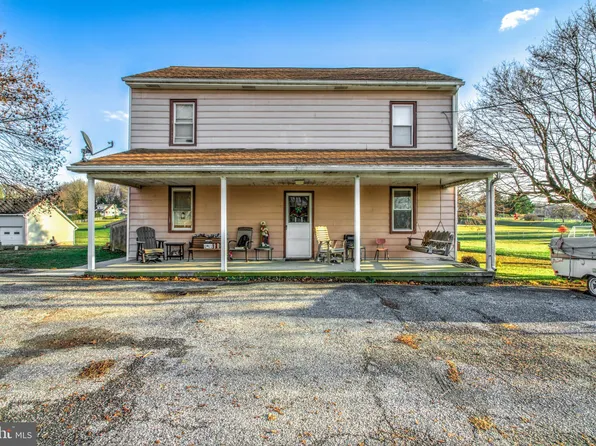 416 Maple Shade Rd, Kirkwood, PA 17536