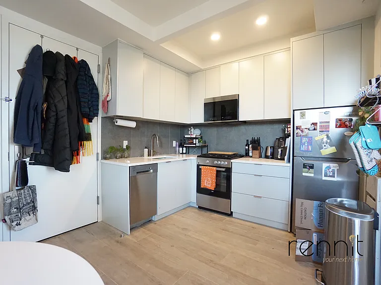 33 Little Nassau St #811 — Photo 18