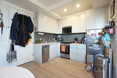 Rented by Rennit Inc.