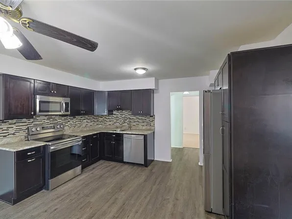 10 Oakwood Terrace #31, New Windsor, NY 12553