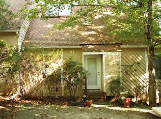 119 Lantern Way, Carrboro, NC 27510