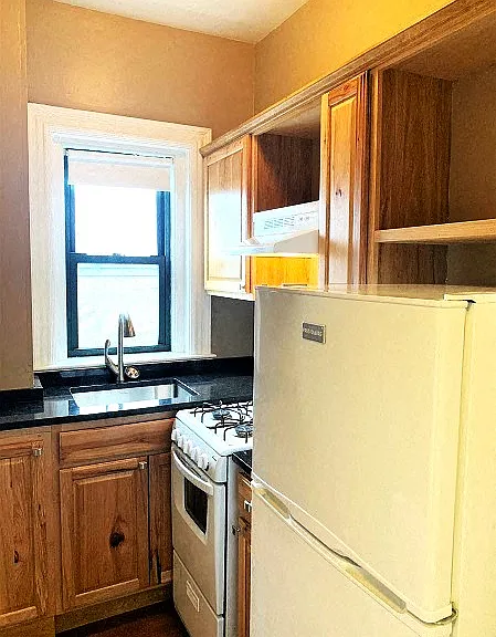 439 Congress Street — Photo 58