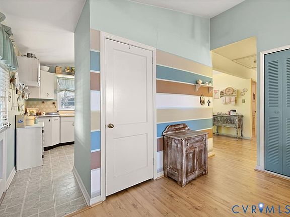 5th image of 3018 Hungary Spring Rd
