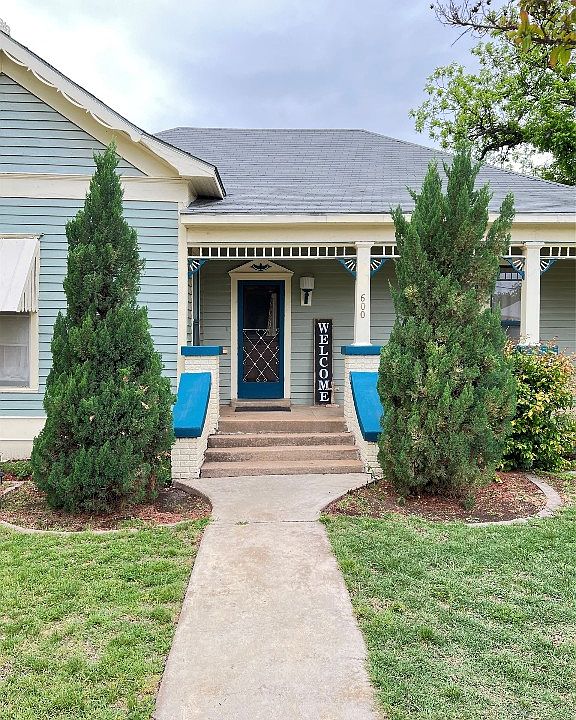 600 S Frio St, Coleman, TX 76834 Zillow