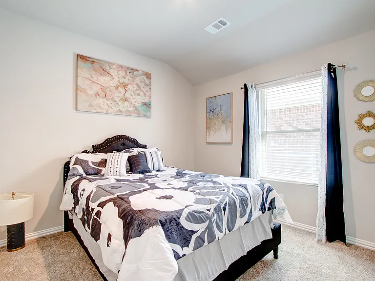727 Williams Way — Photo 33