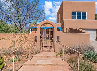 2853 Pueblo Jacona, Santa Fe, NM 87507
