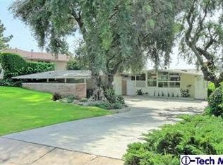 920 Alta Pine Dr, Altadena, CA 91001
