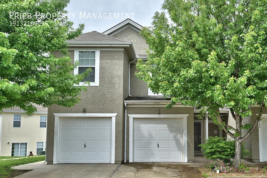 824 Woodson Ct