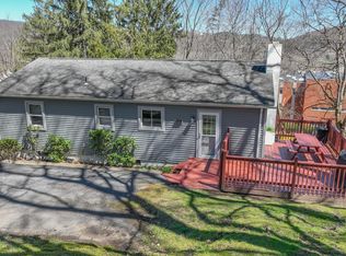 120 Akeley Ln, Lock Haven, PA 17745