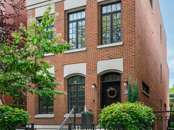 2122 N Magnolia Ave, Chicago, IL 60614