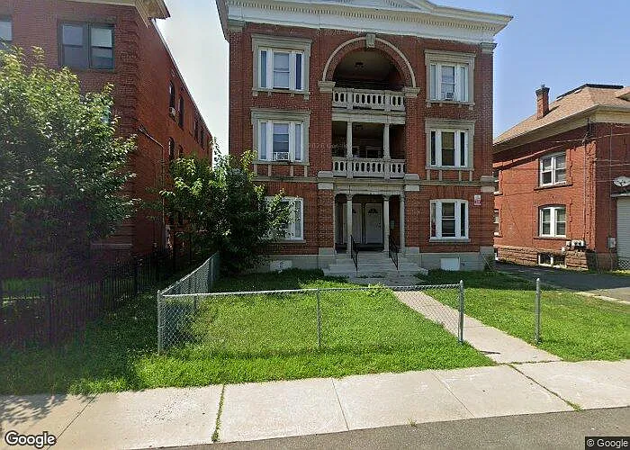 21 Edgewood St #2 — Photo 20