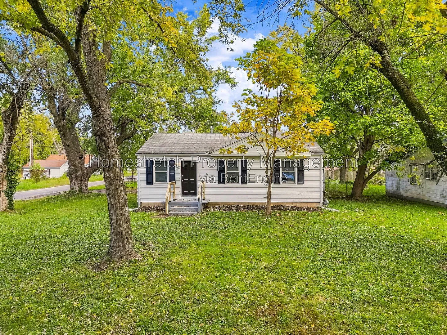 3 bed, 1.0 bath, 1142 sqft, $1,495 — Photo 4