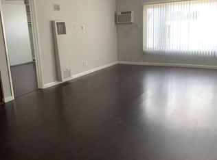 5216 Kester Ave #10, Van Nuys, CA 91411